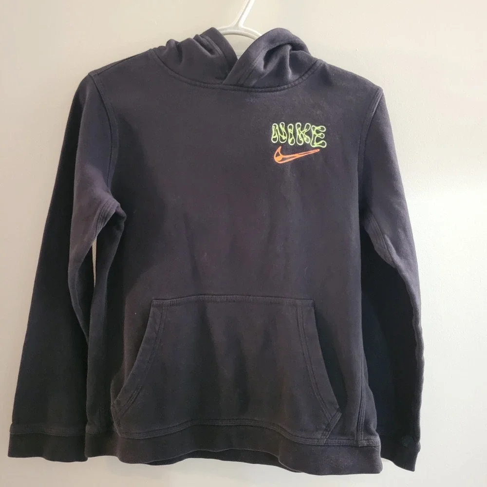 Nike Fantasy Creature Hoodie Youth Size‎ Large DM4092-010 Unique Graphic Black